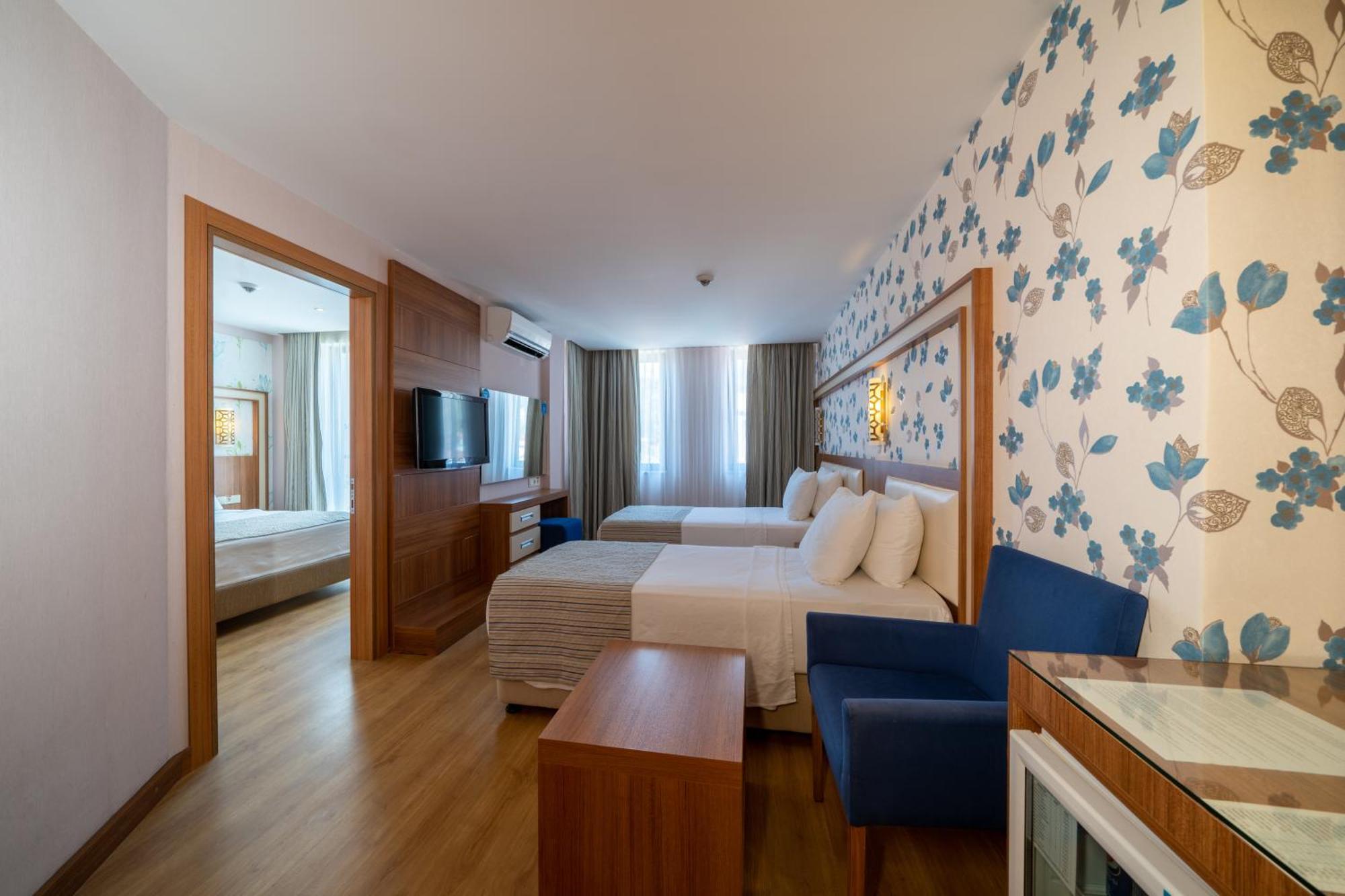 Superior Family Room Two Bedrooms